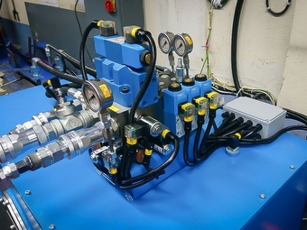 Hydraulic Cylinder Testing System